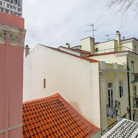 Apartment 1br Cosy Heart Of Santos W Ac | By Airnest Lissabon