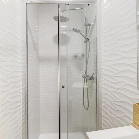 1br Cosy Heart Of Santos W Ac | By Airnest