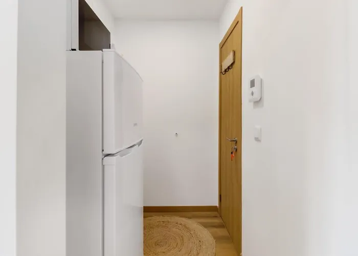 Διαμέρισμα 1br Cosy Heart Of Santos W Ac | By Airnest